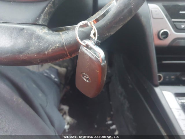 KMHD84LF8JU524276 Hyundai Elantra Gl Se