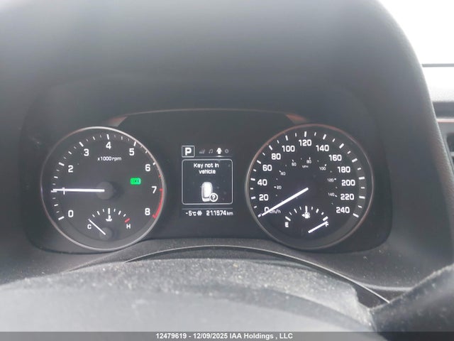 KMHD84LF8JU524276 Hyundai Elantra Gl Se