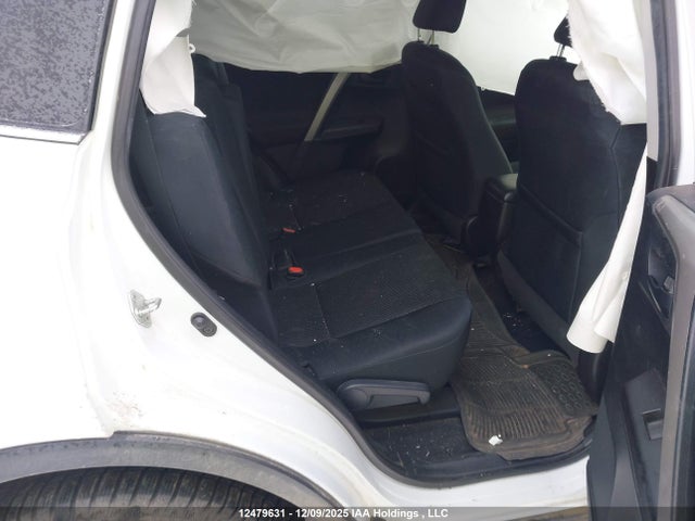 Продаж на аукціоні авто 2017 Toyota Rav4 Le, vin: 2T3BFREV7HW621694, номер лоту: 12479631