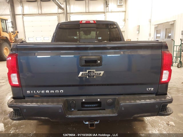 3GCUKSEJ4JG416607 Chevrolet Silverado 1500 1lz/2lz