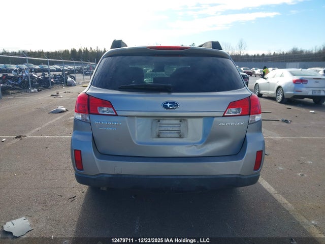 12479711 :رقم المزاد ، 4S4BRGBC5B3414564 vin ، 2011 Subaru Outback 2.5i Premium مزاد بيع