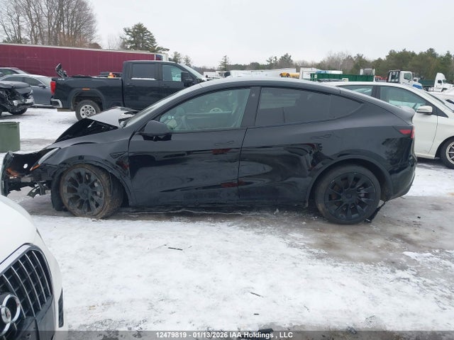 7SAYGDEE8NF571497 Tesla Model Y Long Range