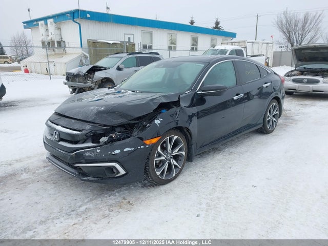 2HGFC1F92KH106799 Honda Civic Touring