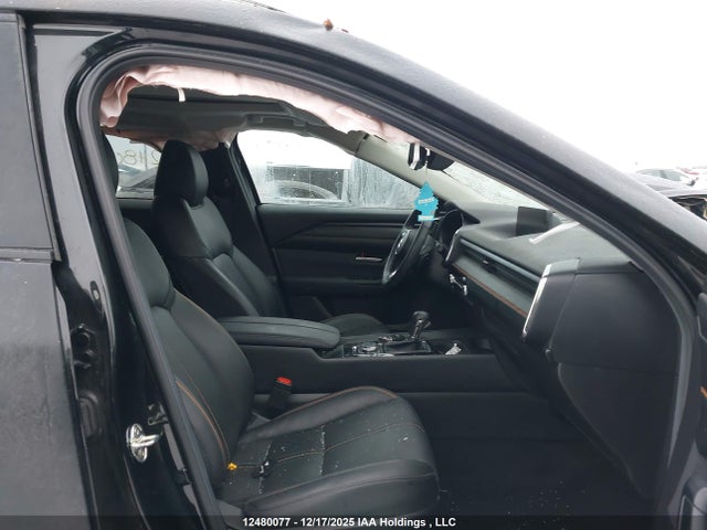 Продажа на аукционе авто 2024 Mazda Cx-50 Gt W/turbo/meridian Edition, vin: 7MMVABDY0RN165819, номер лота: 12480077