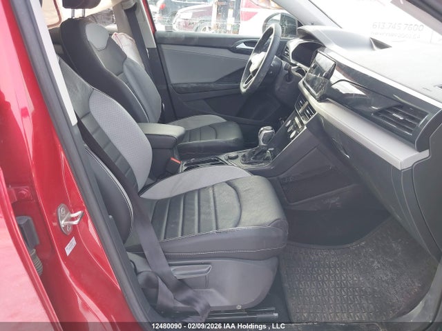 3VV2X7B28PM323121 Volkswagen TAOS SEL