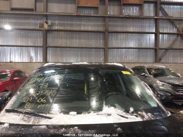 WA1AECF33L1025010 Audi Q3