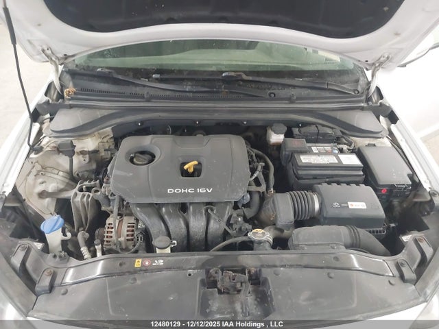 KMHD84LF5HU397917 Hyundai Elantra Se/value/limited