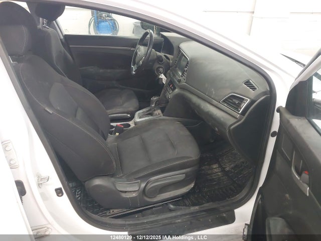 KMHD84LF5HU397917 Hyundai Elantra Se/value/limited