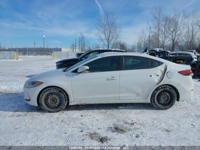 KMHD84LF9HU307667 Hyundai ELANTRA GL