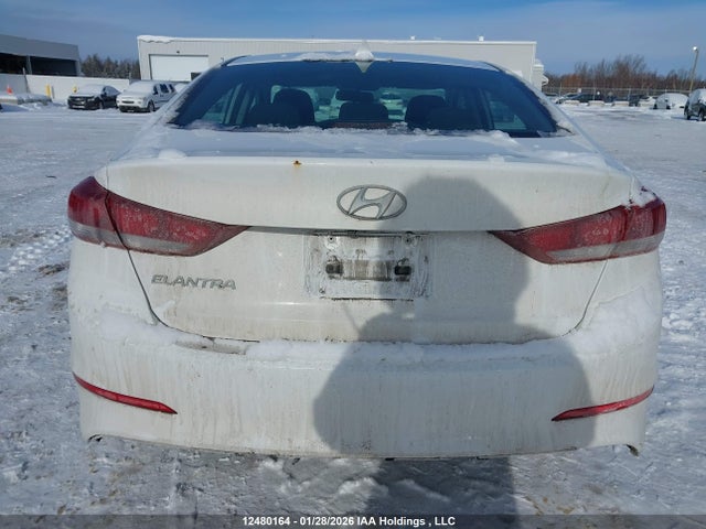 KMHD84LF9HU307667 Hyundai ELANTRA GL