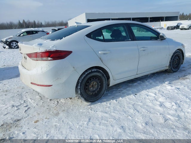 KMHD84LF9HU307667 Hyundai ELANTRA GL