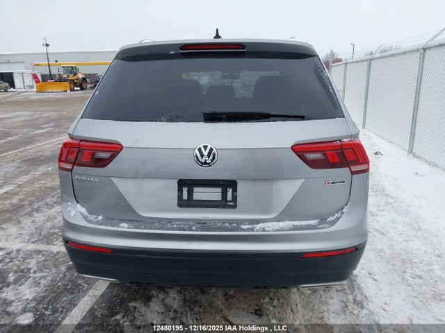 3VV2B7AX5MM059931 Volkswagen Tiguan Comfortline/united
