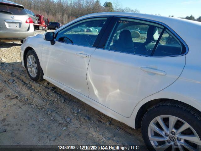 4T1G11AK8RU911390 Toyota CAMRY SE