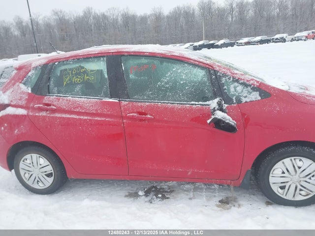 3HGGK5H56JM102103 Honda FIT LX