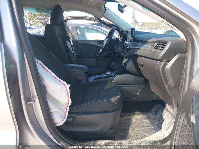 1FMCU9GN0RUA31287 Ford Escape