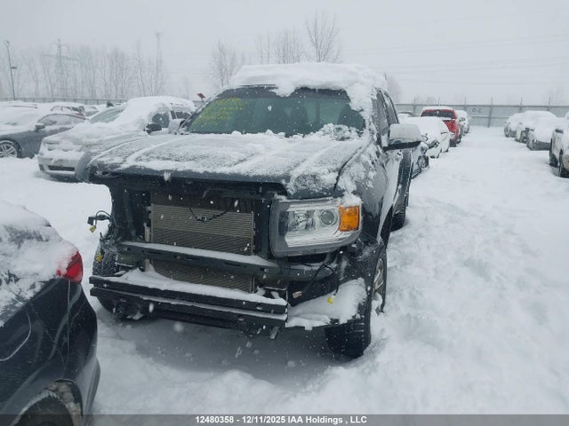 1GTG6DEN8J1122979 GMC CANYON SLT