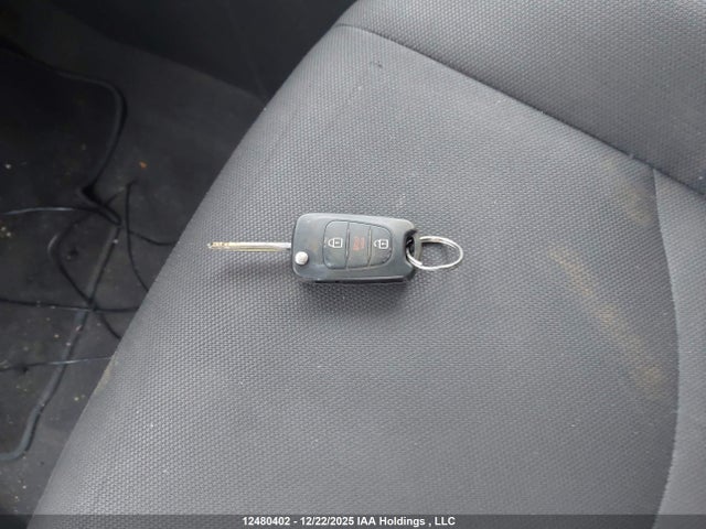 12480402 :رقم المزاد ، KNDJT2A2XB7279569 vin ، 2011 Kia Soul 2u مزاد بيع