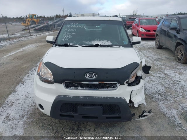 12480402 :رقم المزاد ، KNDJT2A2XB7279569 vin ، 2011 Kia Soul 2u مزاد بيع