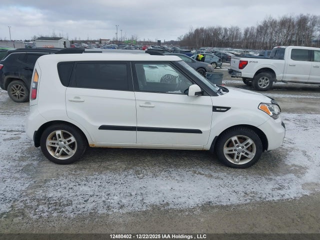 12480402 :رقم المزاد ، KNDJT2A2XB7279569 vin ، 2011 Kia Soul 2u مزاد بيع