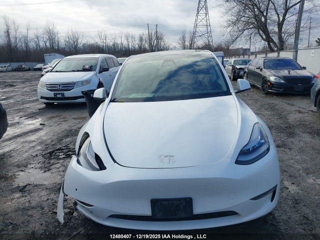 5YJYGDEE0LF045195 Tesla Model Y Long Range