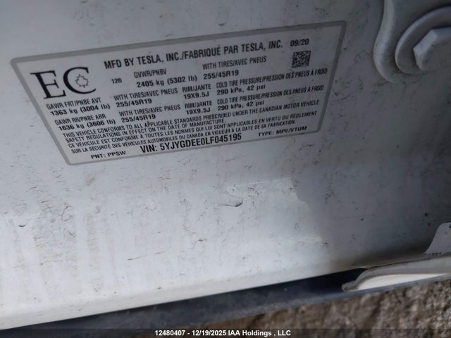 5YJYGDEE0LF045195 Tesla Model Y Long Range