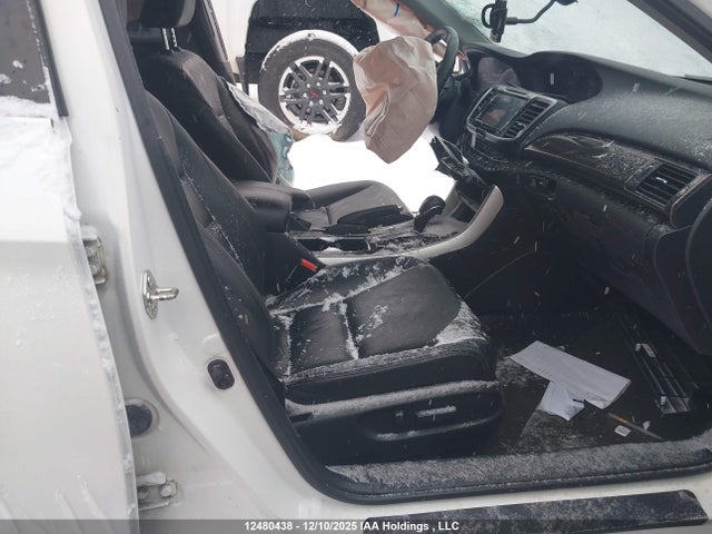 1HGCR2F06HA803313 Honda Accord Touring