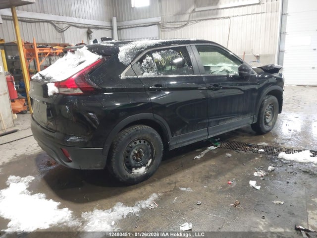 Mitsubishi Eclipse 2022 JA4ATUAA4NZ604870 Image 4