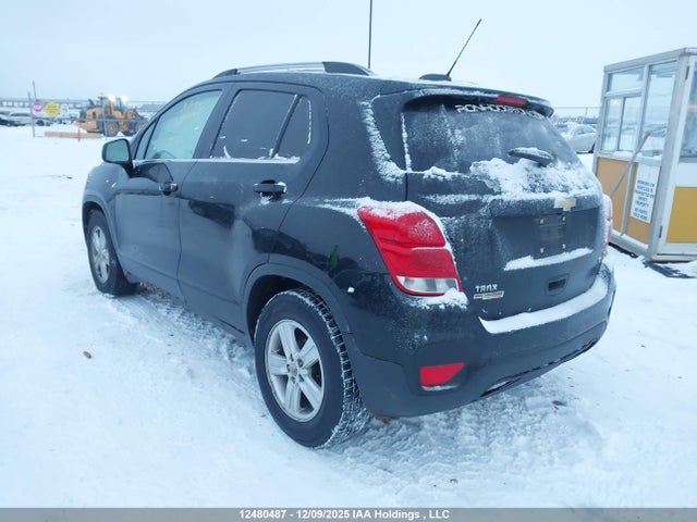 3GNCJLSB9HL237294 Chevrolet Trax Lt