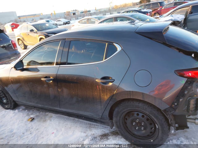 JM1BPBMM6K1145621 Mazda Mazda3 Gt