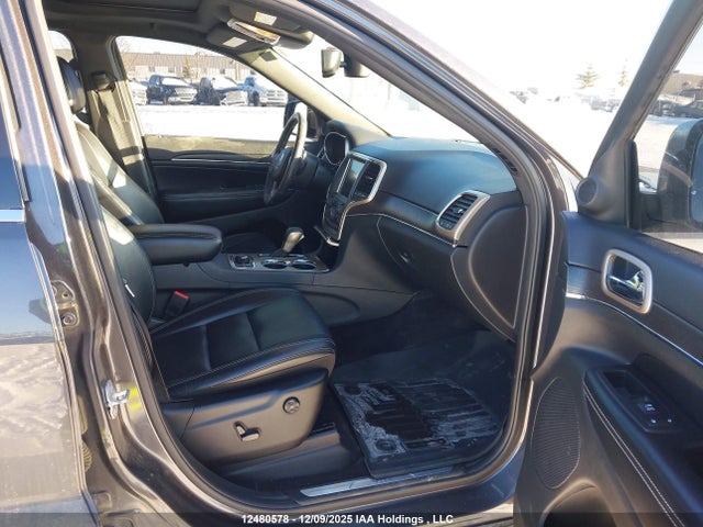 1C4RJFBG5GC403840 Jeep Grand Cherokee Limited