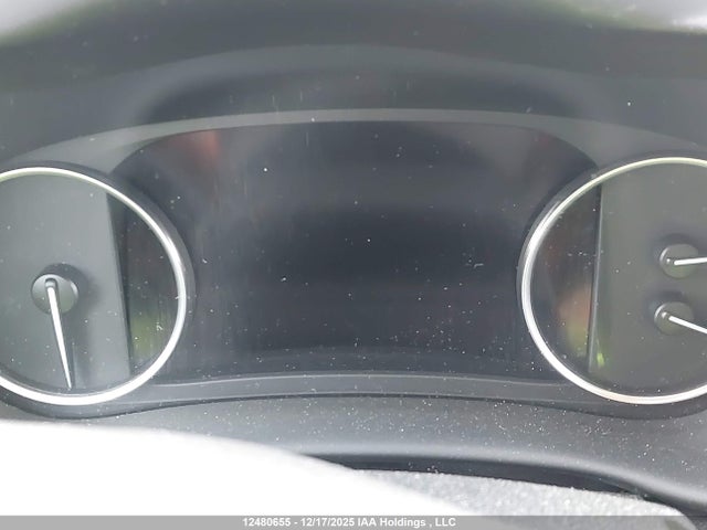 Buick Envision Premium 2017 LRBFXESX6HD124998 Image 16