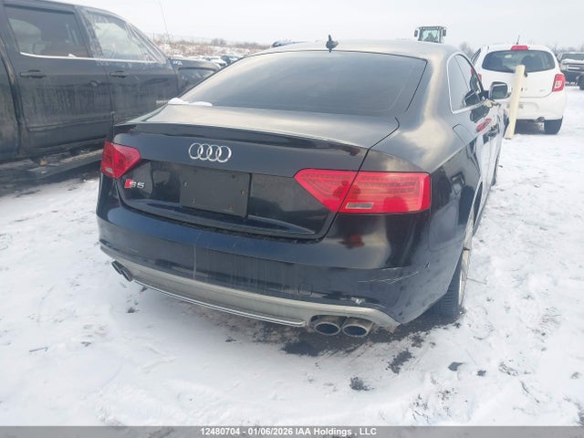 2013 Audi S5 მანქანა იყიდება აუქციონზე, vin: WAUGGBFR4DA022768, აუქციონის ნომერი: 12480704