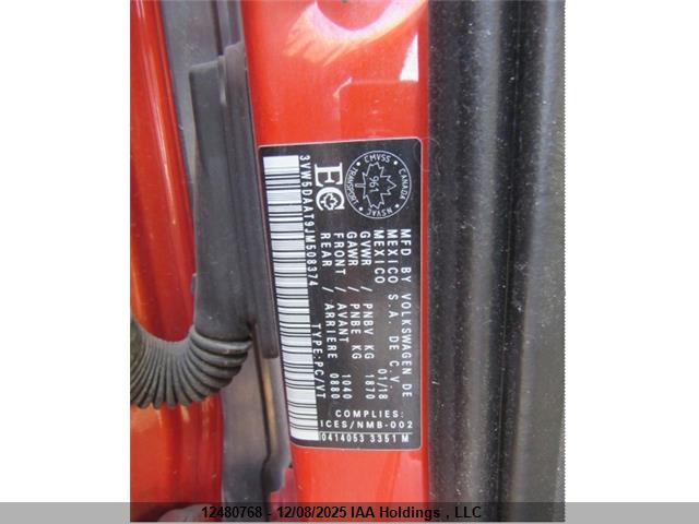 3VW5DAAT9JM508374 Volkswagen Beetle