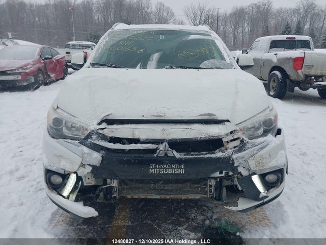 JA4AJ4AW4JZ601656 Mitsubishi Rvr Se Limited/gt