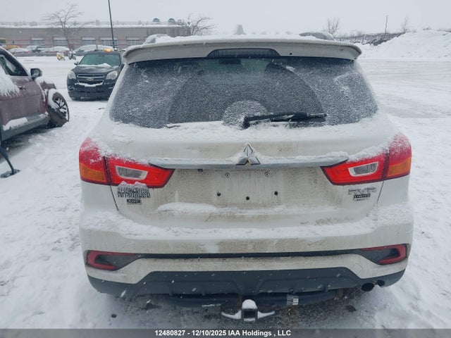 JA4AJ4AW4JZ601656 Mitsubishi Rvr Se Limited/gt