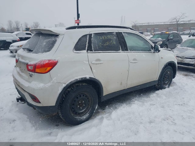 JA4AJ4AW4JZ601656 Mitsubishi Rvr Se Limited/gt