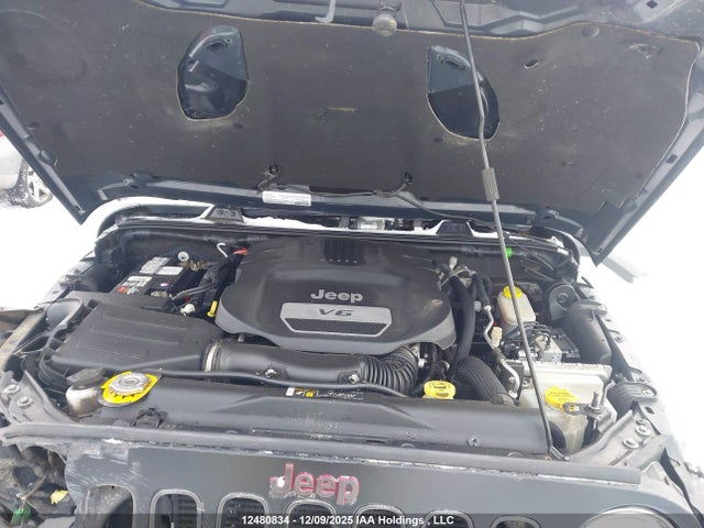 1C4BJWFG6JL846081 Jeep Wrangler Unlimited Rubicon