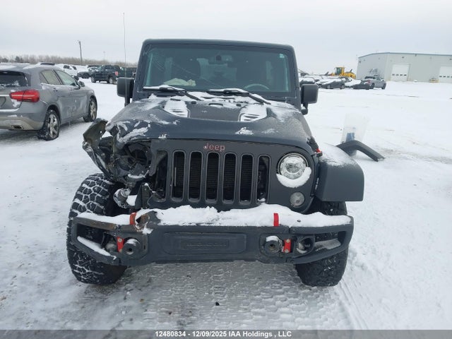 1C4BJWFG6JL846081 Jeep Wrangler Unlimited Rubicon