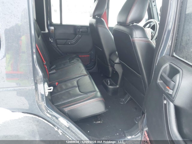 1C4BJWFG6JL846081 Jeep Wrangler Unlimited Rubicon