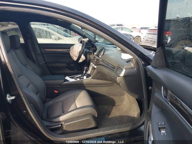 2019 Honda Accord Sport 1.5t მანქანა იყიდება აუქციონზე, vin: 1HGCV1F32KA806345, აუქციონის ნომერი: 12480908