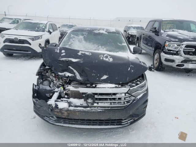 3VWEB7BUXLM017377 Volkswagen Jetta Highline