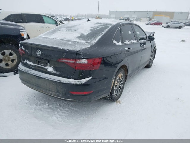 3VWEB7BUXLM017377 Volkswagen Jetta Highline