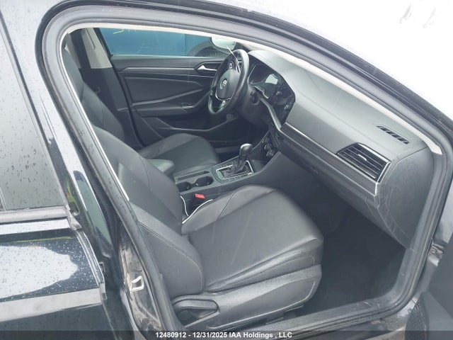 3VWEB7BUXLM017377 Volkswagen Jetta Highline