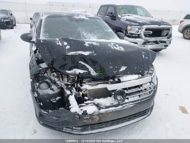 3VWEB7BUXLM017377 Volkswagen Jetta Highline