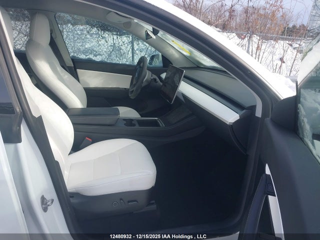 5YJYGDEFXMF182784 Tesla Model Y Performance