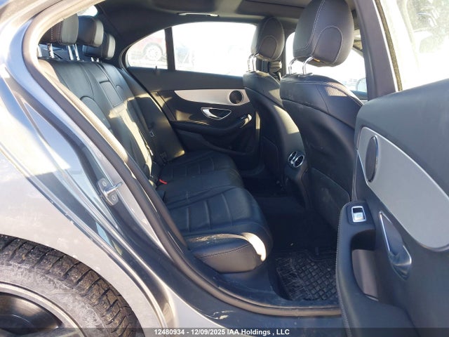 55SWF4KBXJU271695 Mercedes-Benz C 300 4matic