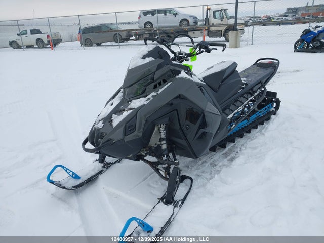 Polaris Polaris 2024 SN1TFM8M2RC232389 Image 2
