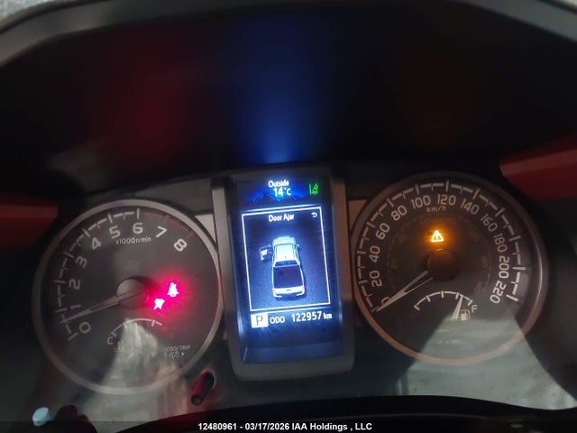 5TFDZ5BN1JX031814 Toyota Tacoma Dbl Cab/sr5/trd Sport/or