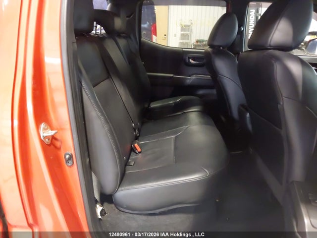 5TFDZ5BN1JX031814 Toyota Tacoma Dbl Cab/sr5/trd Sport/or