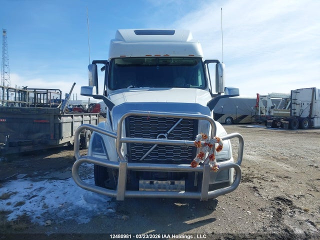 4V4NC9EJ5LN241180 Volvo VNL